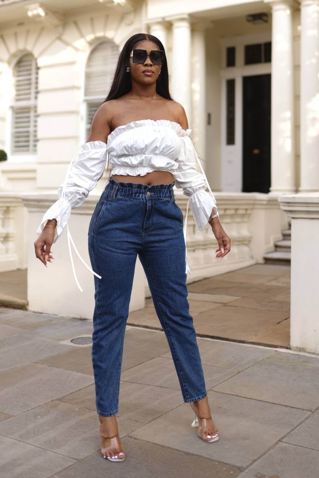 Featuring trendy High Waist Shape Paperbag Jeans. Our top quality denim gives you shape and the gathered elastic waist snatches your waist together. It's more durable to use and better to wash. Plus sizes are available for this style. Give your style a boost with our timeless jeans.