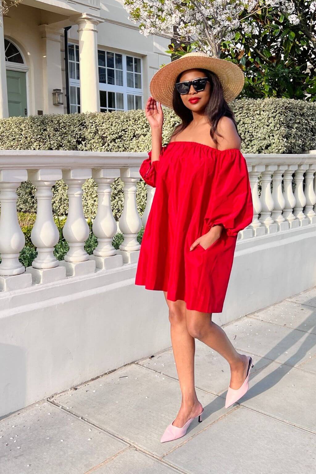 Our RED Off Shoulder Dress. Cut from our luxurious material hence its luxe feel and practicality. You'll look money while enjoying the comfort. O-neckline with off shoulder design.